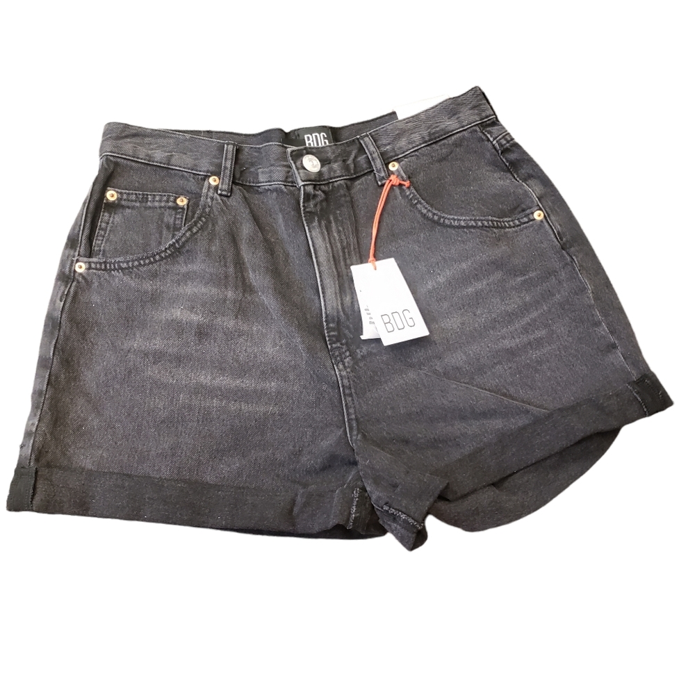 NWT BDG Mom High Waisted  Denim Shorts